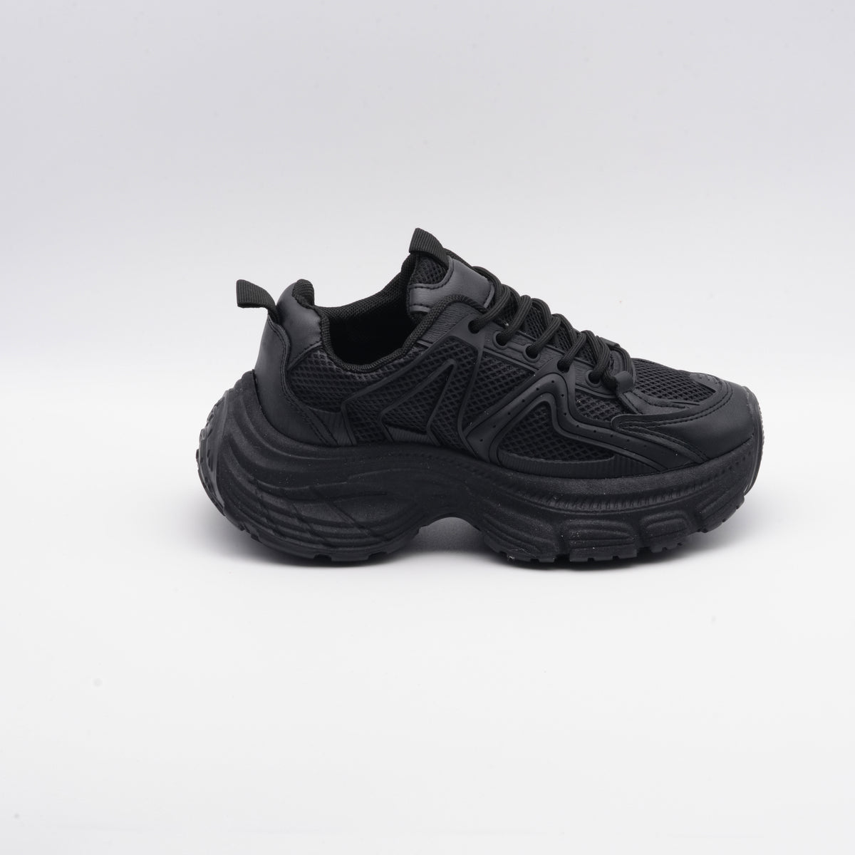 Tara sneakers β Black β Verona Tempo