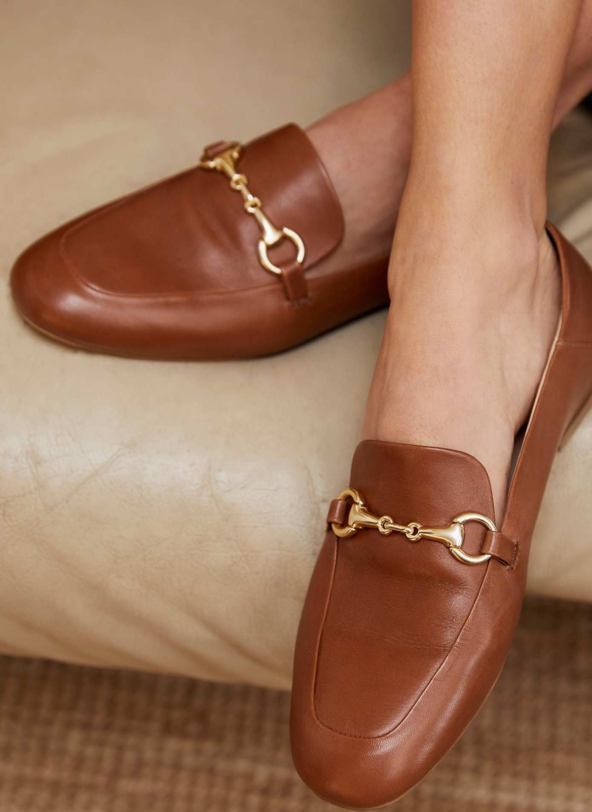 Shoes and bag by Verona Tempo